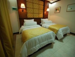 La Roca Veranda Suites & Restaurant Legazpi Bagian luar foto